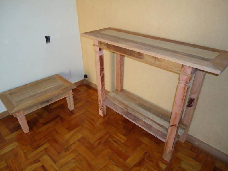 Mesa de Centro e Aparador